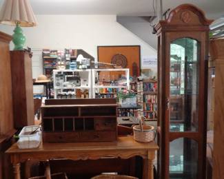 Double Sided Foyer/Entry Table, Glass Display Cabinet