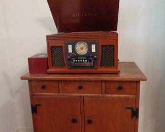 Vintage Storage Piece, Retro Record, Cassette, AM/FM Player