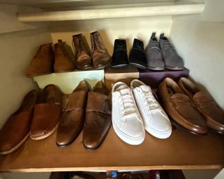 Men's Clothing Medium, Shoe Size 9