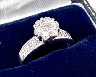 DIAMOND ENGAGEMENT RING. APPRAISAL IN HAND