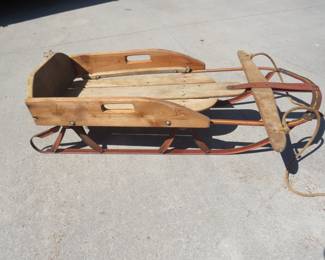 Lot 118. Vintage metal runner sled