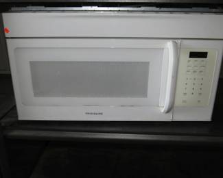Lot 88. Frigidaire microwave. 29.5 x 16 x 15.inches