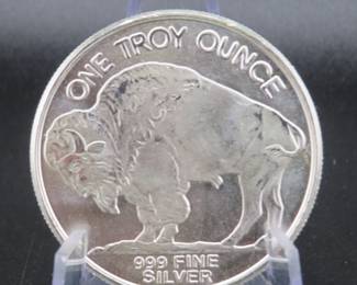 Lot 102. 2013 Silver Buffalo .999 silver round
