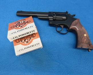 Lot 242. Crosman Model 38T .177 CO2 pellet pistol with ten CO2 cartridges