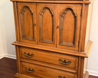 VINTAGE SEARS COUNTRY IV COLLECTION TALL DRESSER 