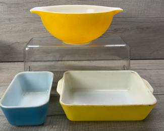 VINTAGE PYREX
