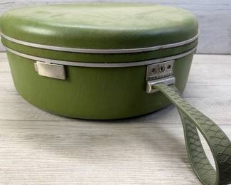 VINTAGE SAMSONITE ROUND LUGGAGE CASE