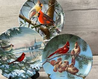 KNOWLES CHINA COLLECTIBLE PLATES CARDINALS