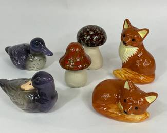 CERAMIC SALT & PEPPER SHAKERS MUSHROOMS DUCKS FOXES