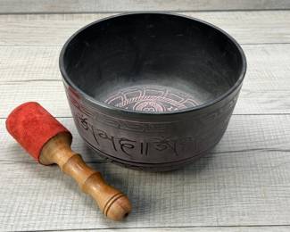 TIBETAN METAL SINGING BOWL SET W BUDDAH