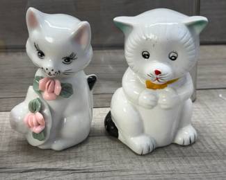 CERAMIC KITTY CAT FIGURINES