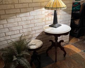 Two pair Msrble top tables