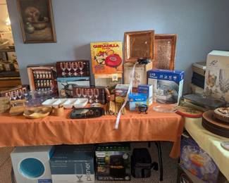 Sale Picture