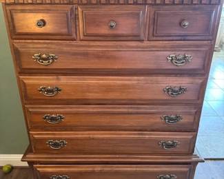 Nine drawer wooded Table Boy Dresser