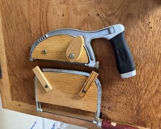 Hand saws and their storage mounts