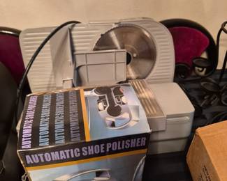Meat slicer