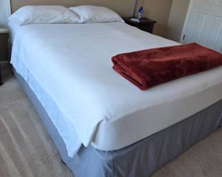 Queen Bed