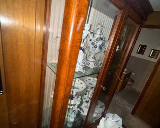 Nice display cabinet
