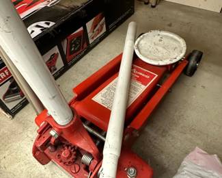 AUSCO or Ton Hydraulic Service Jack