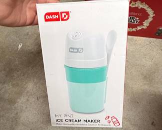 Dash My Pint Ice Cream Maker