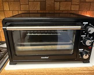 Comfee Toaster Oven B
