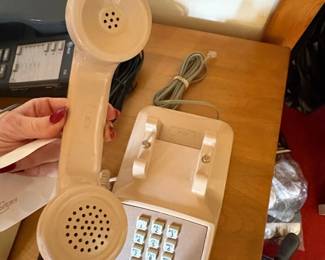 ITT Series Push Button Telephone second image
