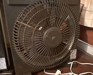 Hitachi BFEA Portable Fan