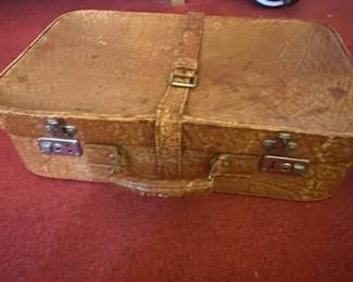 Vintage Leatherette Suitcase with Plaid Lining third image