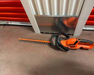 Black and Decker Electric Hedge Trimmer $25 OBO b/4 5/19/2026