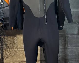 Wet Suit