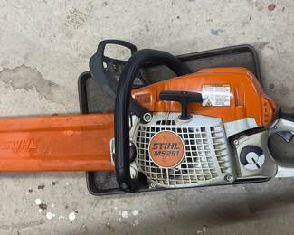 STIHL Chainsaw 