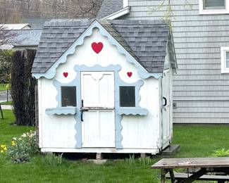 Gingerbread Playhouse 