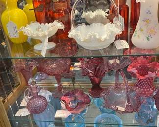 Several pieces of Fenton 