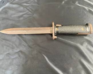 Bayonet 