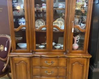 French Provincial "White Furniture" China Cabinet 