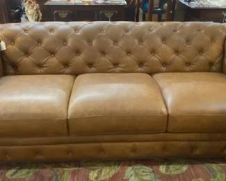 Bridgeport Leather Sofa 