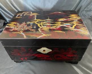 Music Jewelry Box 