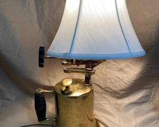 Lamp w/Blow Torch Base 