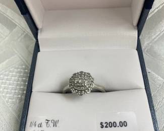 Sterling Ring w/Diamonds- 1/4 CT TW 