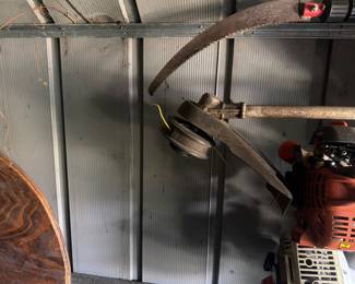 Tree Trimmer Pole Saw - $18.00