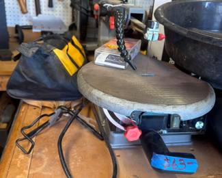 Craftsman Variable Speed Scroll Saw - 16 inch - $63.00