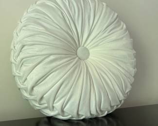 White Velvet Pleated Round Pillow