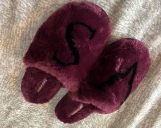 Victorias Secret Plush Slippers