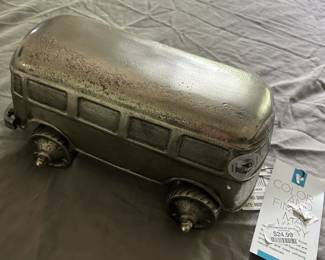 Color Finish May Bus Figurine