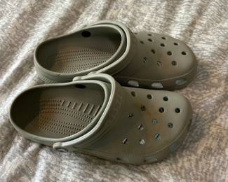 Crocs Classic Clog Army Green
