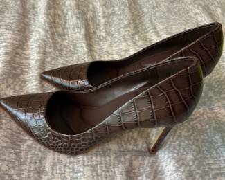 Gianni Bini Capri Croc Embossed Pumps