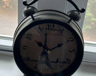 Black Metal Eiffel Tower Twin Bell Alarm Clock