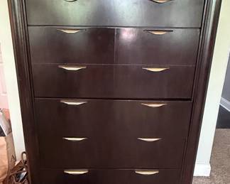 Signature Design by Ashley Vanmore B Dark Brown Drawer Chest