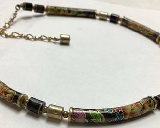VTG. JAPANESE CLOISONNÉ ENAMEL FLORAL TUBE BEAD CHOKER, 1 BEAD IS CHIPPED