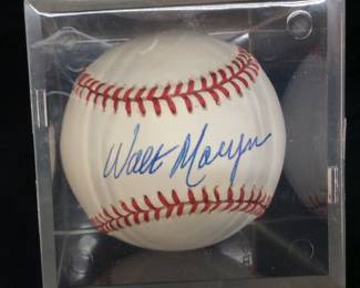 BROOKLYN DODGER/CHICAGO CUBS WALT MOOSE MORYN AUTOGRAPHED BASEBALL, NO CERTIFICATION